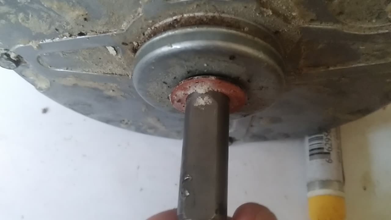 Flat Side Of Condenser Fan Motor Shaft?