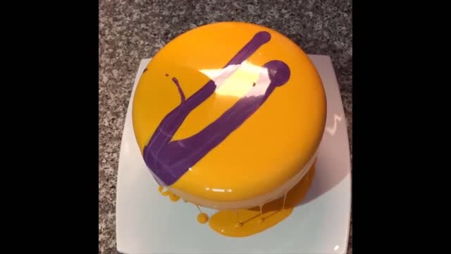 Satisfying Mirror Glaze Cake Decorating part -1