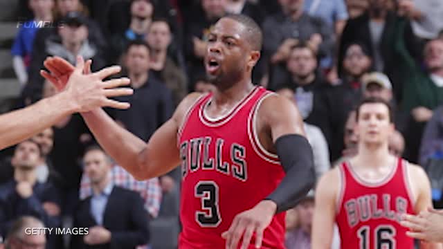 Dwyane Wade BURNS Matt Barnes with Spin Move, FIGHT Breaks Out Between Bulls and Kings