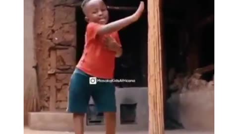 Little kids dance amazingly