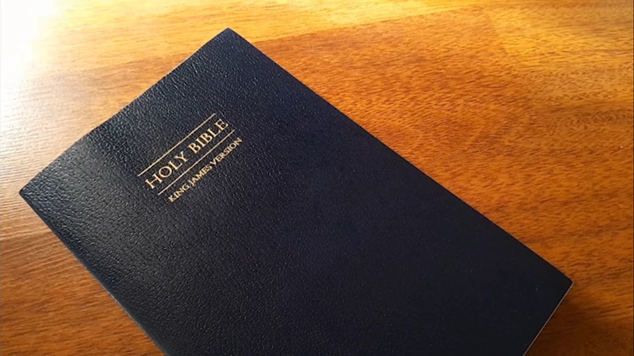 Holy Bible - New Living Translation - The Old Testament - Ruth