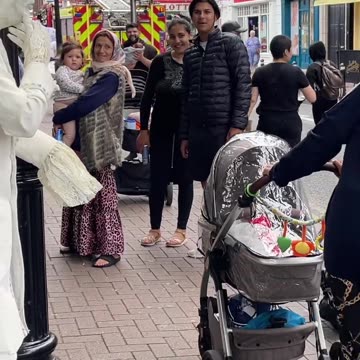 They Waited for me to scare the girls also 😂😂