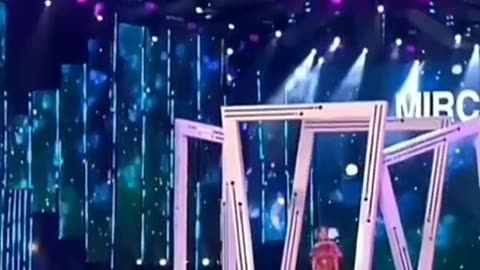 Subhanallah song Shilpa Rao Deepika Padukone Mirchi Music Awards live performance