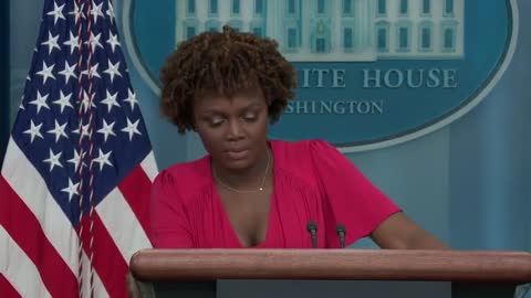 Reporter Reads a Biden Tweet Verbatim and it Completely Stumps New Press Sec.