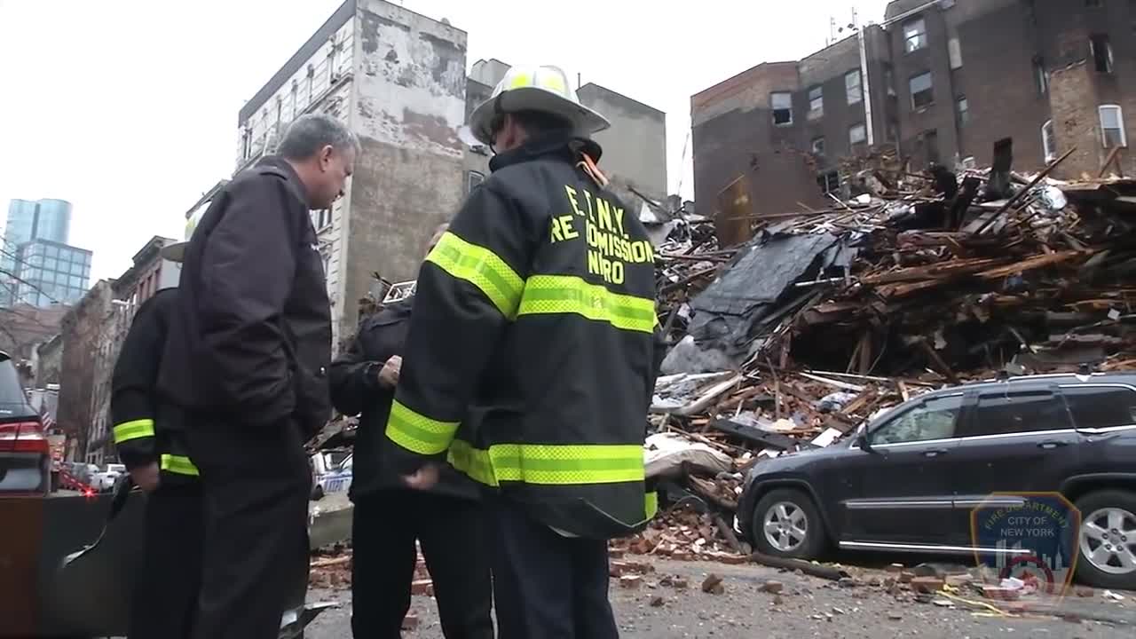 HD Video of Fire and Major building collapse 2nd Ave & 7th Street NYC - March 26, 2015