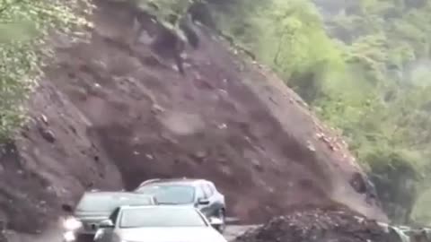 We managed to slip through Успели проскочить