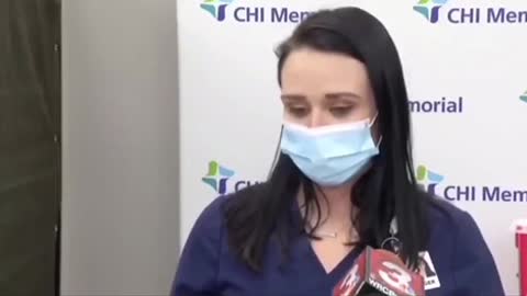 Nurse Faints After Getting COVID Vaccine LIVE on TV