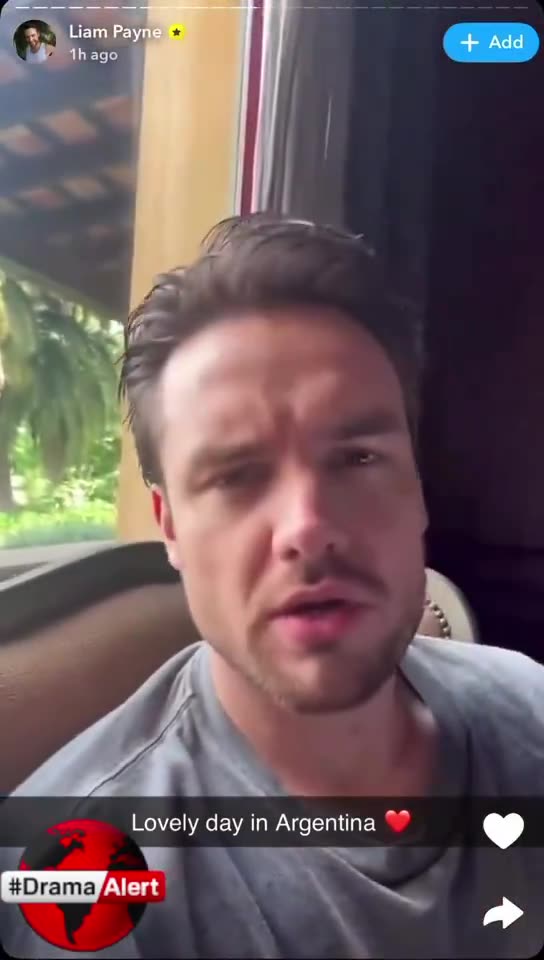 Liam Payne, an hour before d*ing, posting on Snapchat 💔