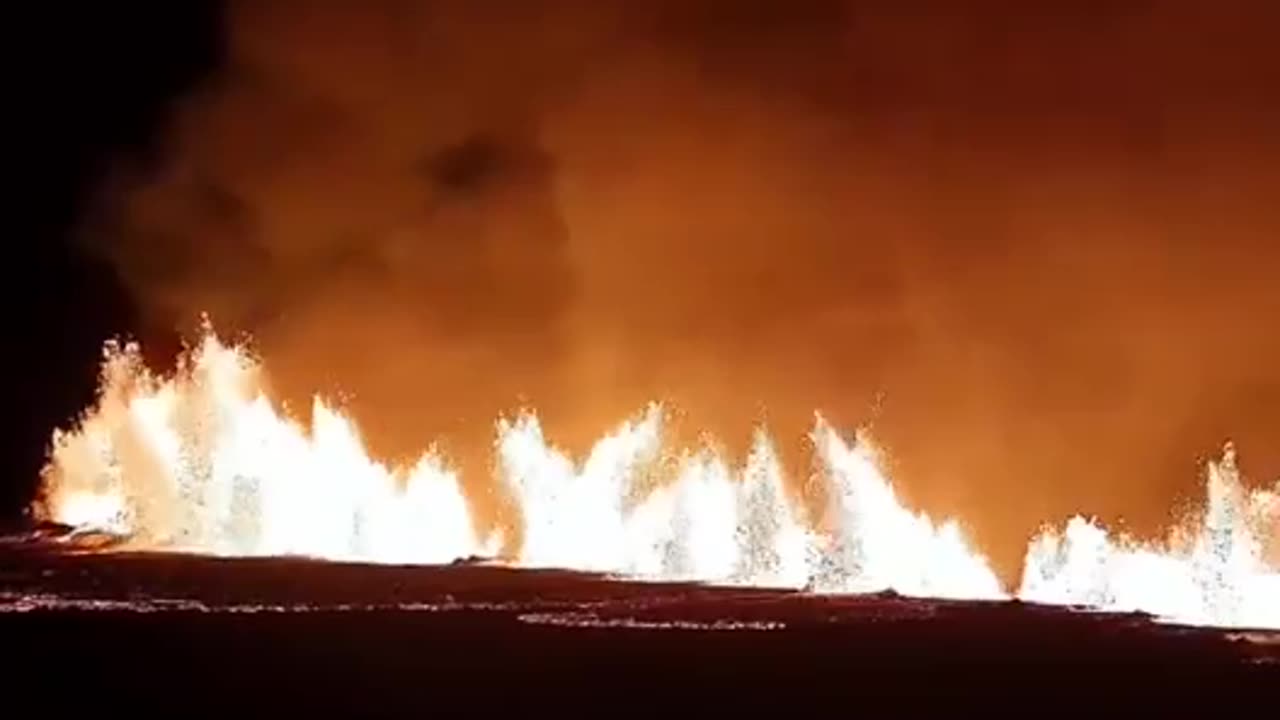 Volcanic eruption at Mt Stóra-Skógfell