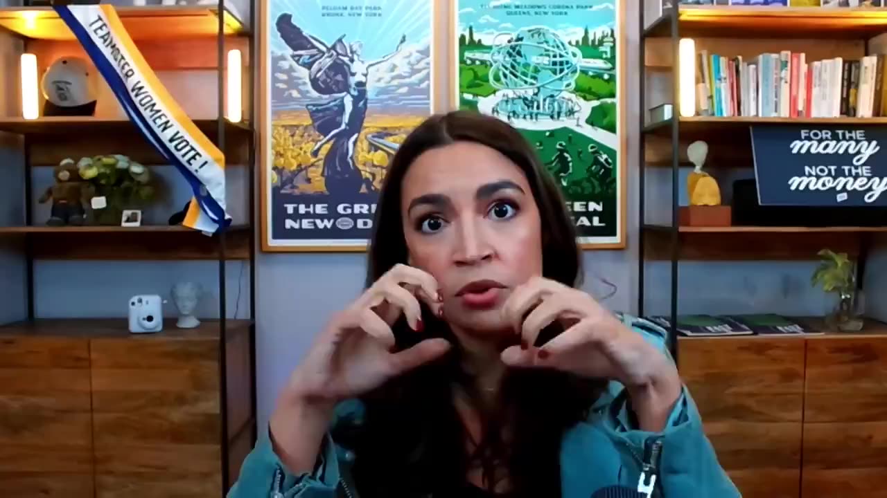 AOC cries on Twitch, calling Trump a "fascist" while reading from notes—humiliating!