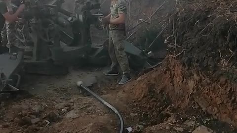 Loading process by Ukrainians