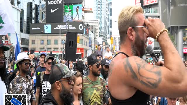 Chris Sky at Dundas Square Toronto Canada 09/25/21