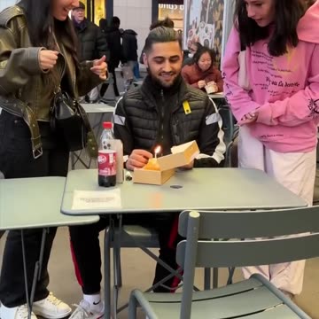 Social Experiment/ Happy Birthday