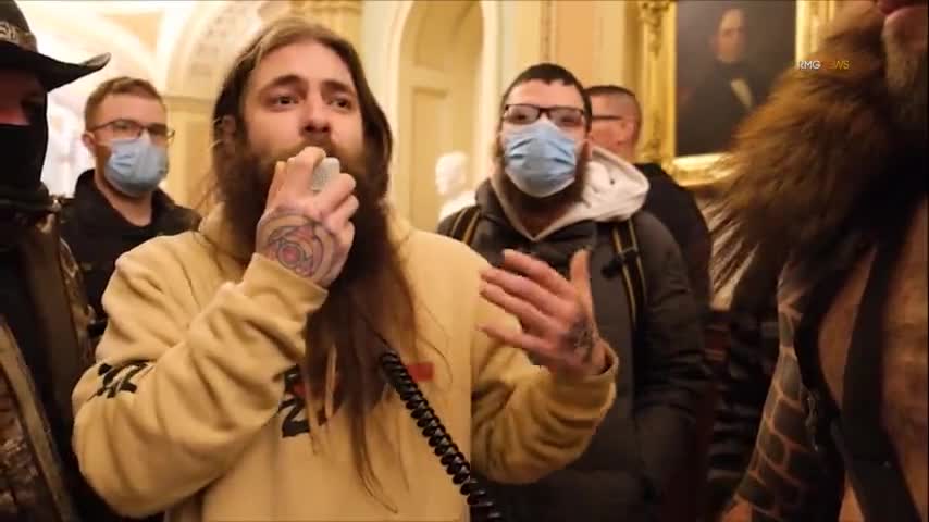 Capitol Hill Protesters Yelling for Peaceful Protests After Being Let In