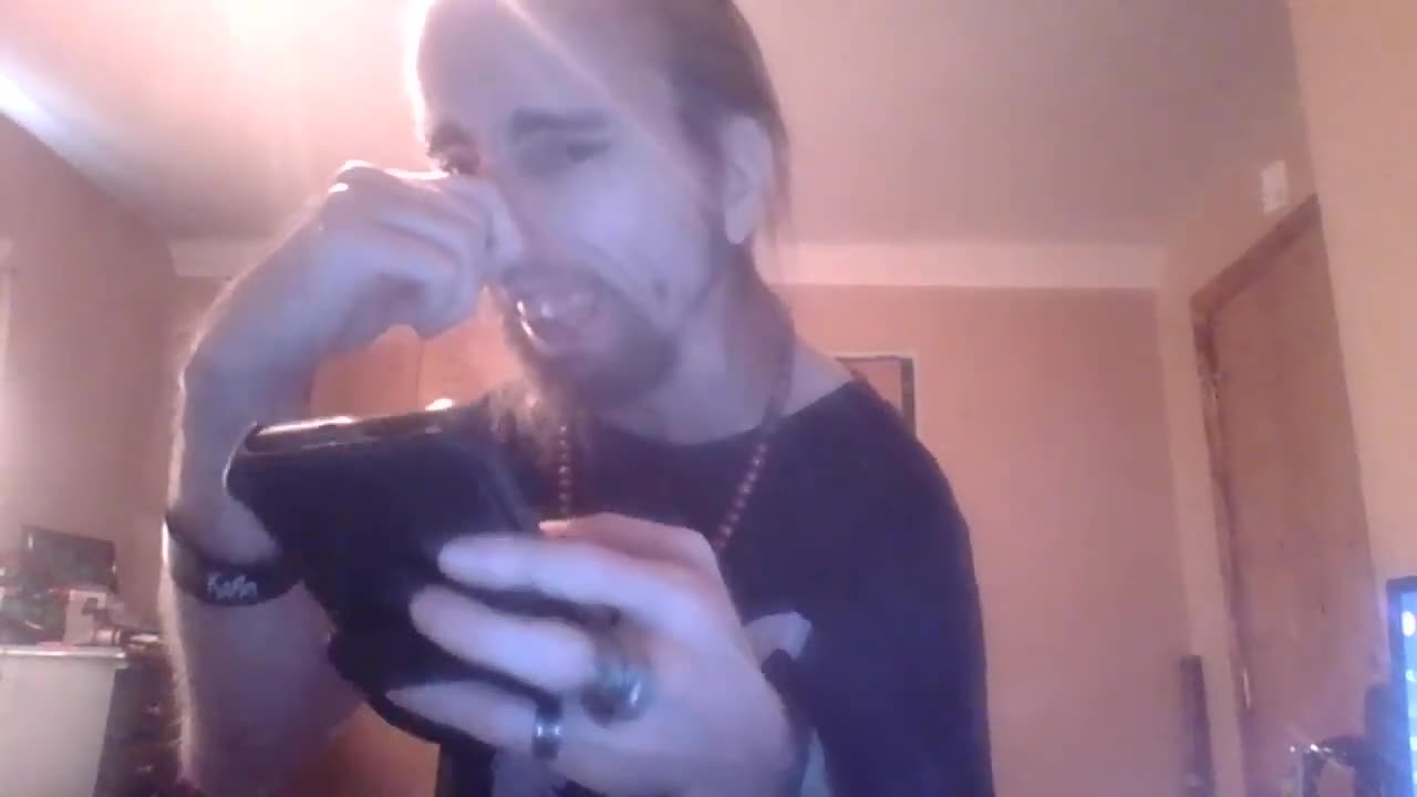 [Cyraxx Youtube 2021-6-27] THE REAL REASON I GET TROLLED