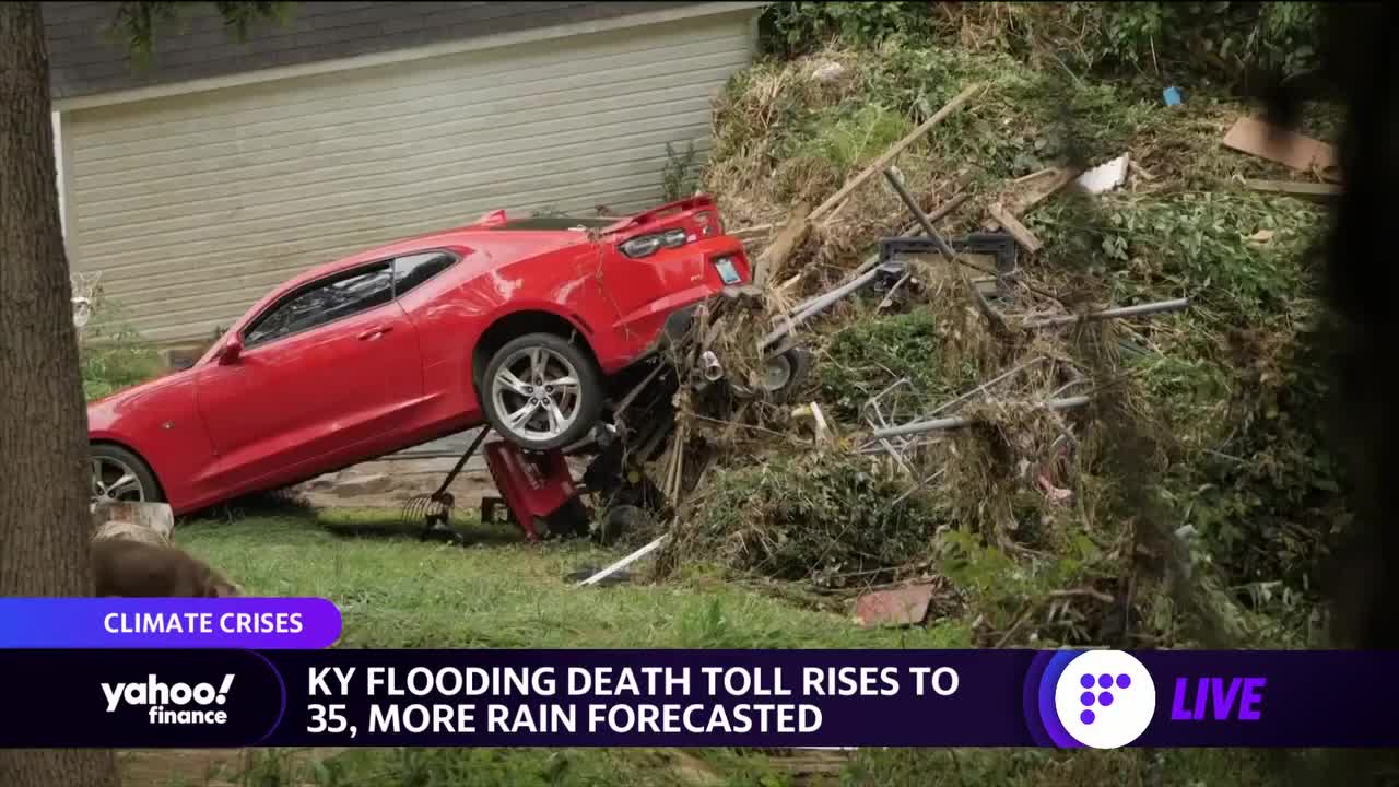 Kentucky gripped by flood waters as death toll rises to 35