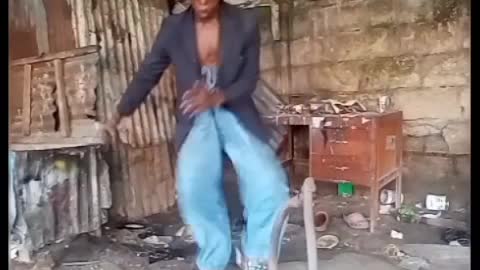 Ecoyankeecomedy-drug test dance