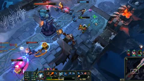 League of Legends relies on teammates