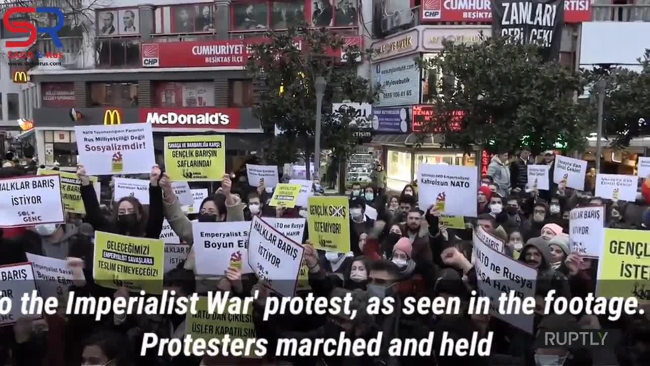 Turkey: Youth activists hold anti-war, anti-NATO rally in Istanbul