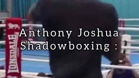 15 years old Mike Tyson shadowboxing