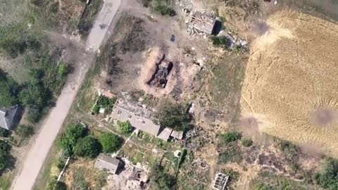 Cemetery of Russian equipment somewhere in the "steppes of the Kherson region"