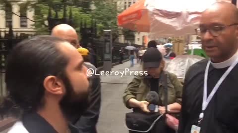 New York Man Confronts Trinity Church Priest Who Continues to Require a Vax Pass to Attend Service