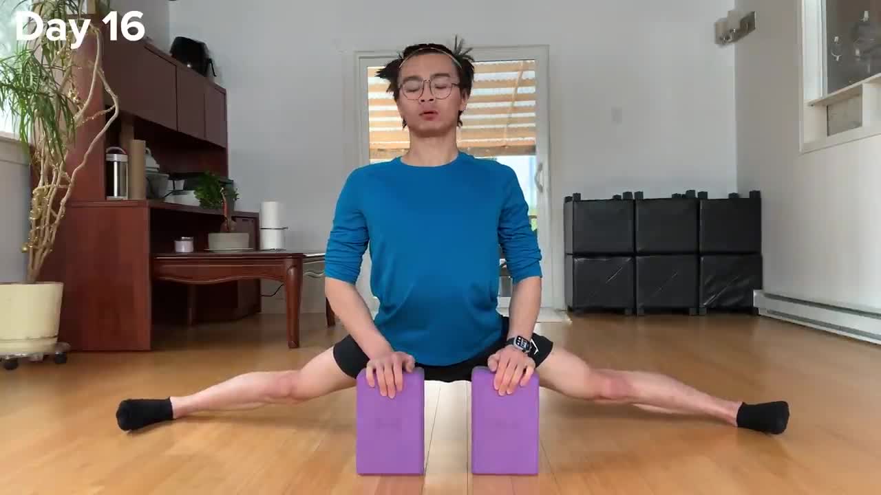 How I Learned The Full Splits in 30 Days