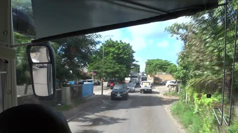 We have a afternoon in the French side of Sint Maarten: Saint Martin.