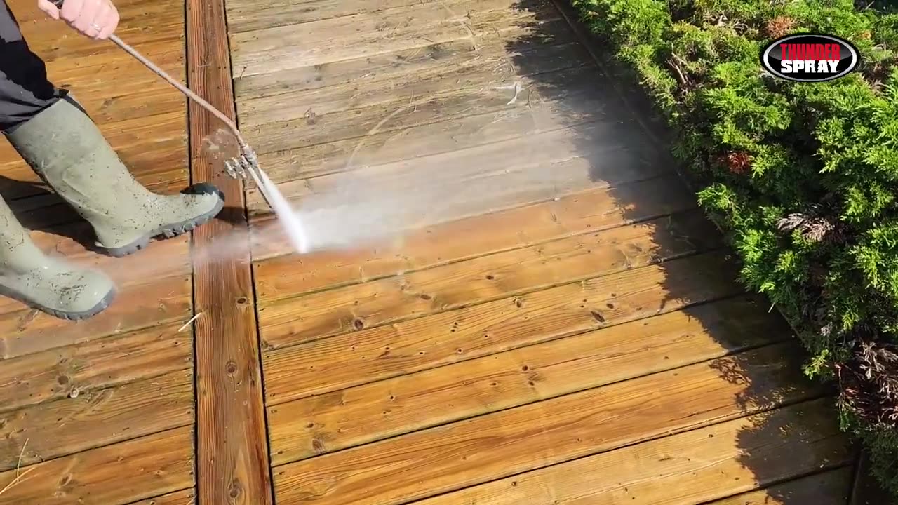 Wooden Deck with Thunder Spray Inc.'s Expert Cleaning Services!