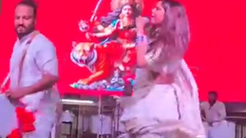 Kinjal Dave Gori Taro Ghamriyaro Ghaghro Live America 🇺🇸 Navratri 2024 Non Stop🛑Garba