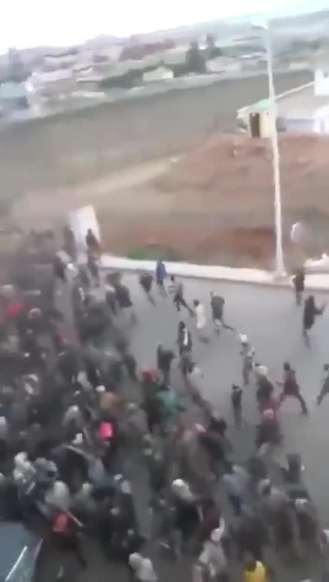 Clandestini a Melilla