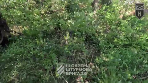 Ukrainian Heavy Machine Gunner Firing Into Russian Lines