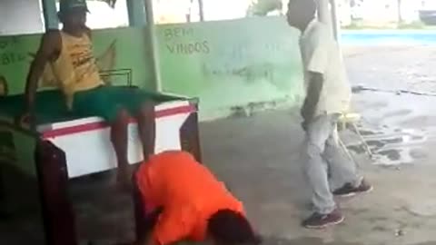 Fake punch Muhammad Ali
