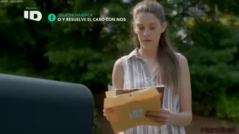 LA CASA DEL MAL - UNA CAJA EN SU PUERTA