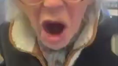 THIS LADY DESERVES A OSCAR!