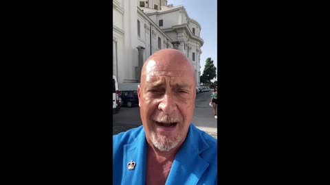 (17 AGOSTO 2022) - ANDREA COLOMBINI: “LE DIRETTE DALLA SPLENDIDA NAPOLI, LA CITTA' PIU' BELLA DEL MONDO😇💖👍(MA DOV’E' GIGGETTO IL BIBBITARO?!...)😂😅😂