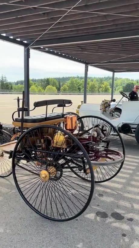 Driving the First Mercedes Car Ever Made! #history #historyfacts #mercedes #benz