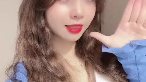 Who are u 🤪