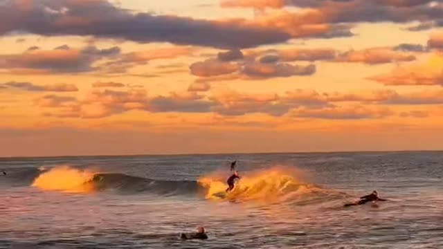 The sound of the sea