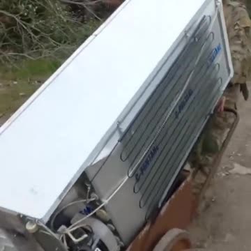 Ruszia Soldiers video themselves stealing Ukrainians properties