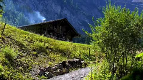 Simple life is a happy life.. 📍BERNER OBERLAND🇨🇭