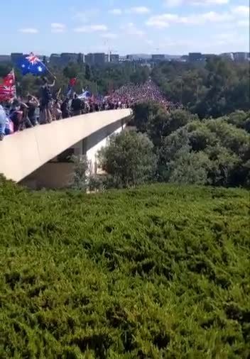 Massive freedom convoy marches in Australia