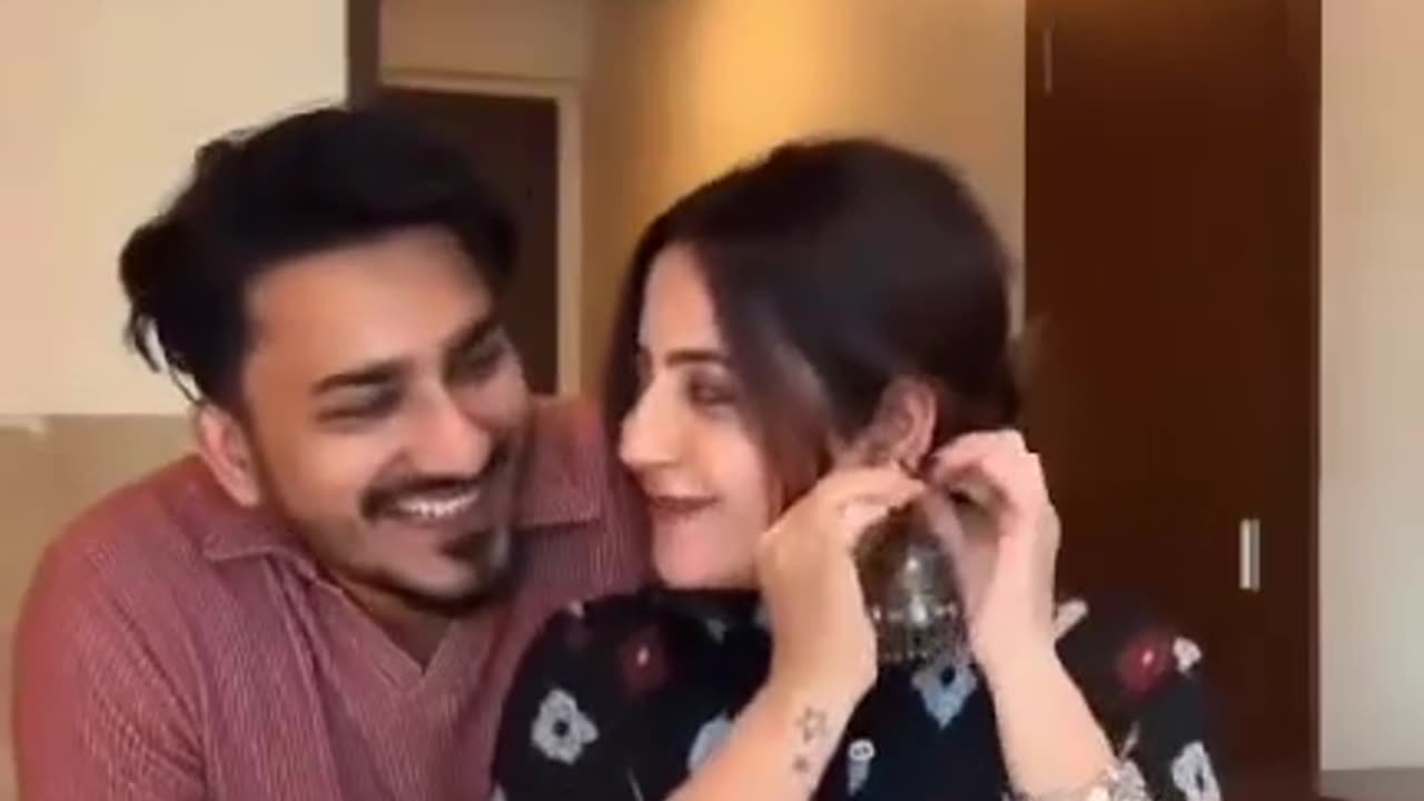 The Most/Funniest /Couple/Videos Must_Watch