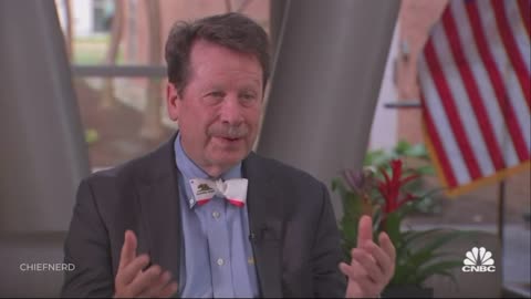 FDA Commissioner Robert Califf Says 'Misinformation' Is To Blame for Lowering U.S. Life Expectancy