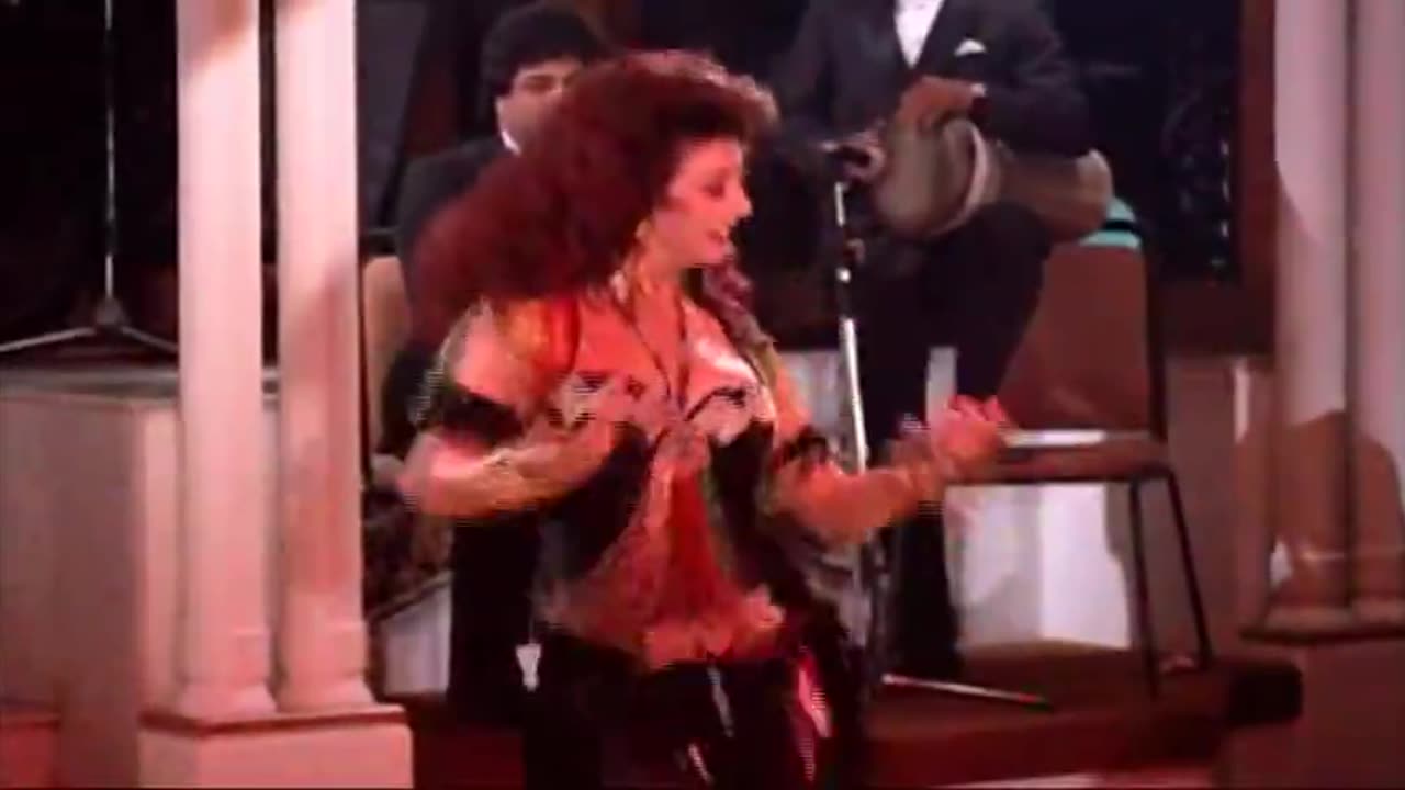 EGYPT - THE BELLY DANCER AND THE POLITICIAN - FULL FILM - STARRING NABILA EBEID [ENGLISH SUBTITLES]