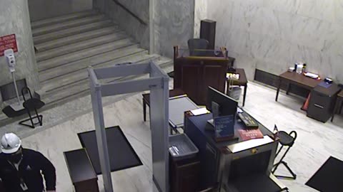 3091RHOBGRLowerIndepAveDoor_2021-01-05_04h20min01s993ms.mp4