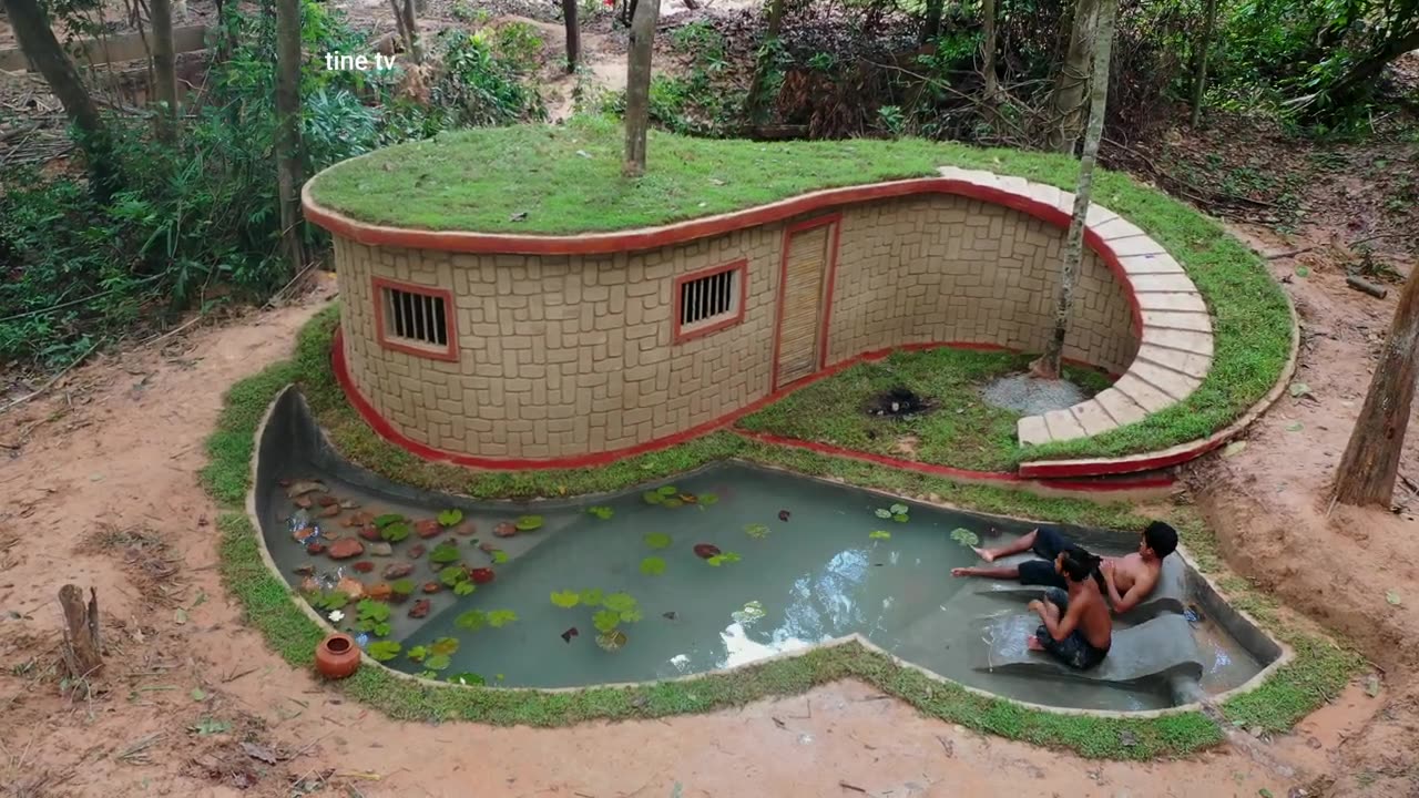 [ Full Video ] How To Build A Holiday Home With Green Roof With Fish Ponds in Forest