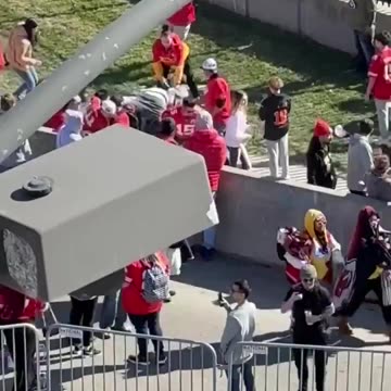 Breaking Video of Heroic Kansas City fans tackling one of the shooters