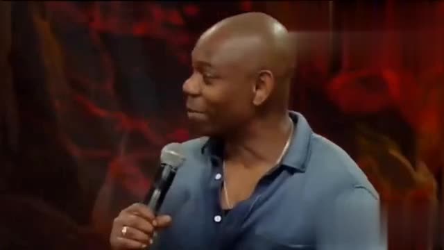 Dave Chappelle : A white Guy Threw Banana At Me.. Comedy Classic Part1