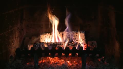 WARM RELAXING FIREPLACE ~ BURNING FIREPLACE WITH CRACKLING FIRE SOUNDS (NO MUSIC)